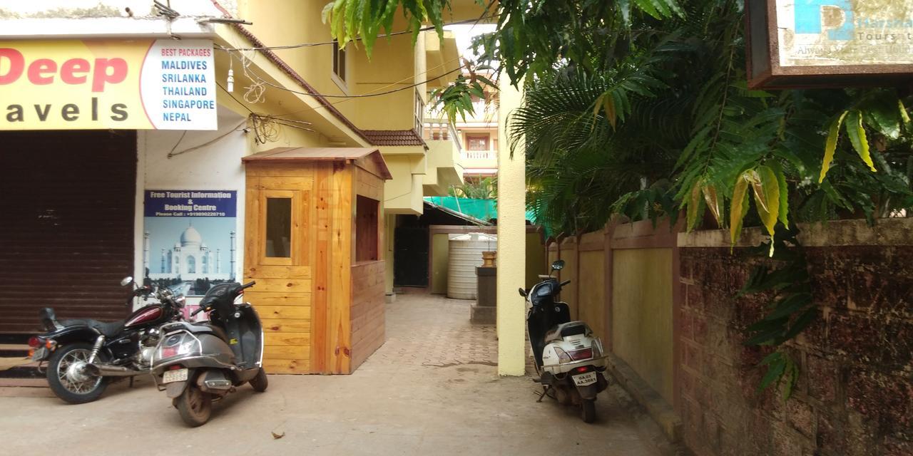 Candolim Beach Place Esterno foto