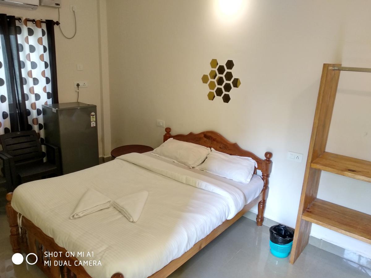 Candolim Beach Place Esterno foto