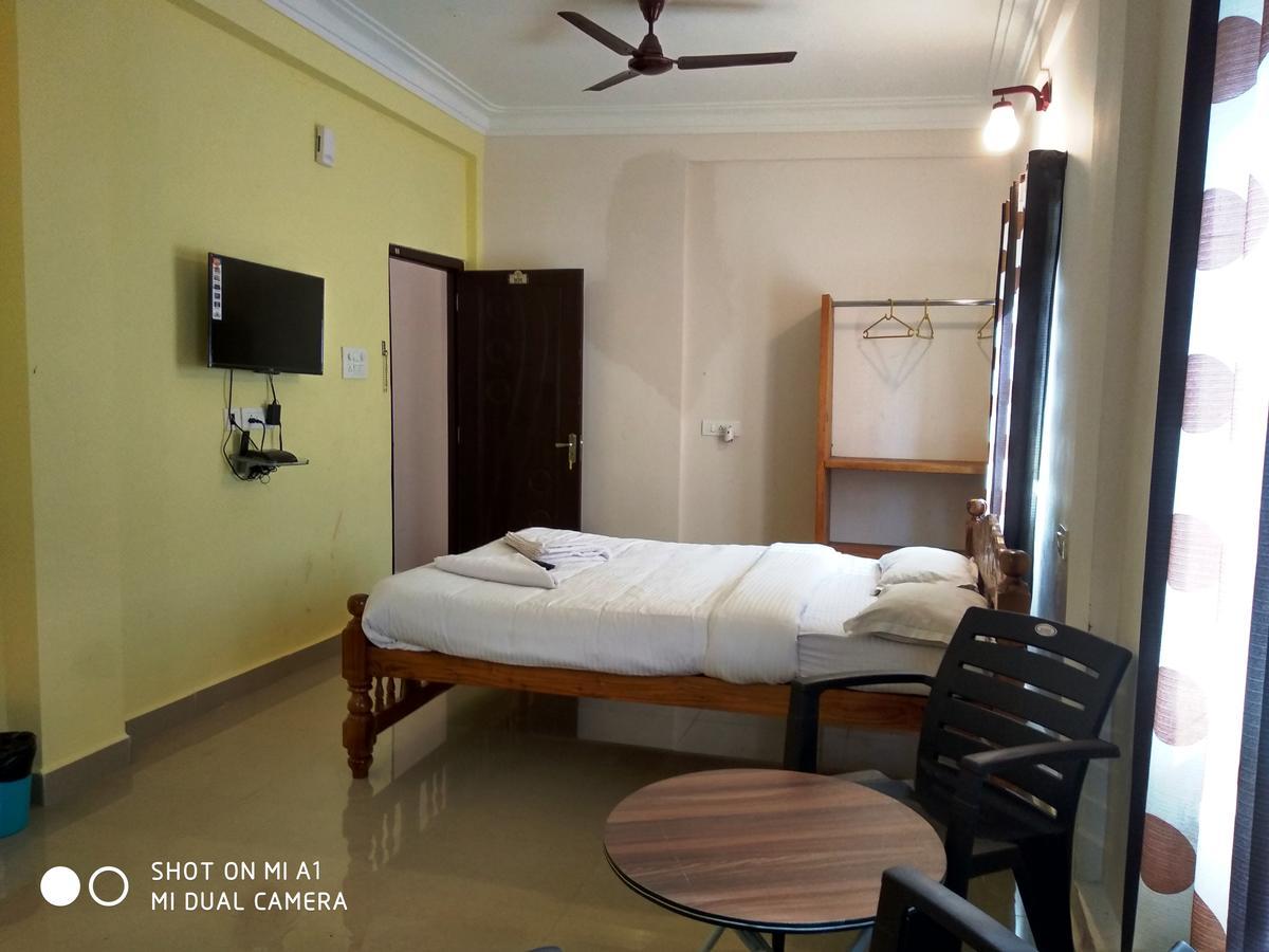 Candolim Beach Place Esterno foto