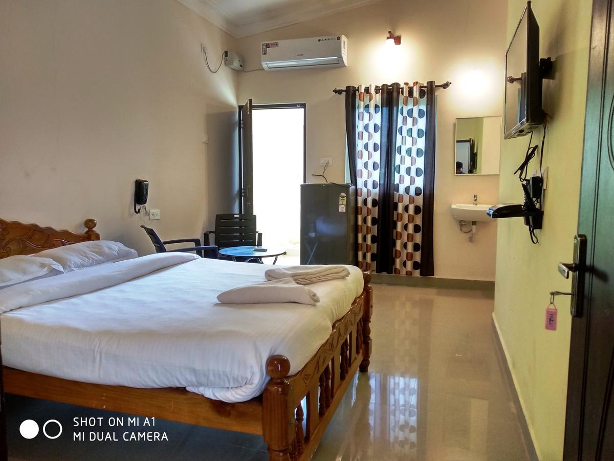 Candolim Beach Place Esterno foto